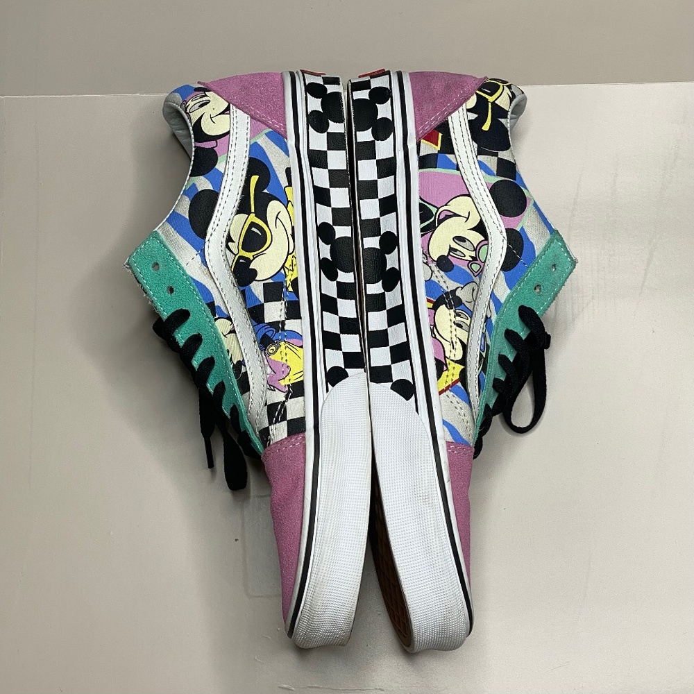Vans Old Skool 90th Celebration/80's edition Mickey Mouse Mens Size 11.0